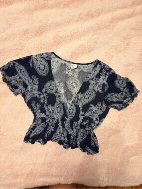 Paper Crane Navy Paisley V-Neck Crop Top